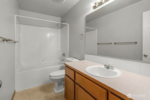 1716 Prospect Lane, Tacoma, WA 98405