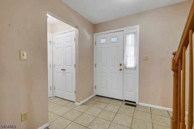 40 White Meadow Rd, Rockaway Twp., NJ 07866