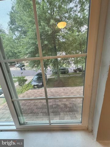 18 GOSHAWK CT, Voorhees, NJ 08043