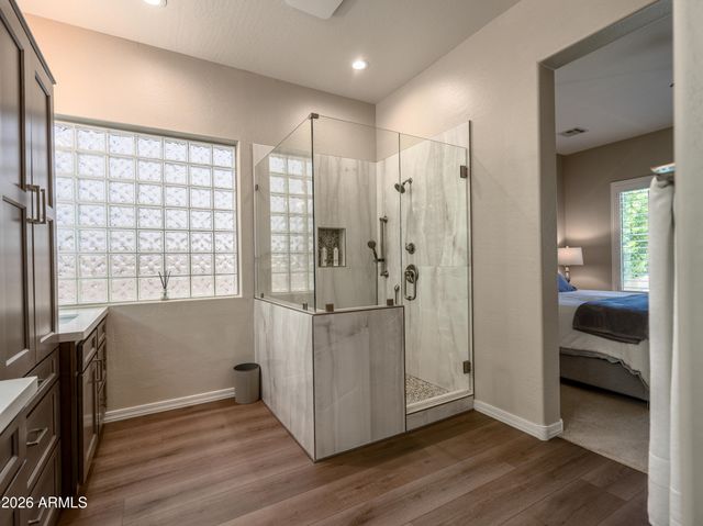 1719 W ALOE VERA Drive, Phoenix, AZ 85085