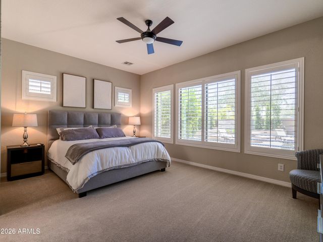 1719 W ALOE VERA Drive, Phoenix, AZ 85085