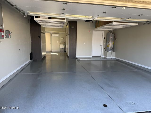1719 W ALOE VERA Drive, Phoenix, AZ 85085