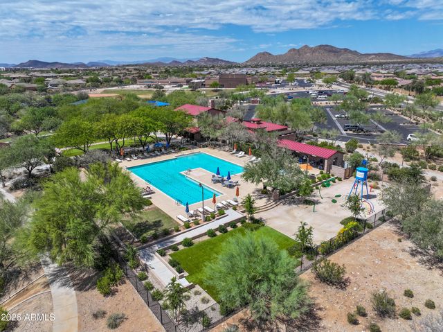1719 W ALOE VERA Drive, Phoenix, AZ 85085