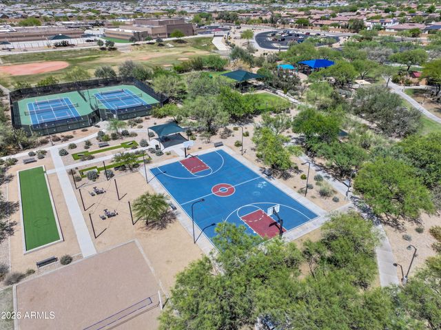 1719 W ALOE VERA Drive, Phoenix, AZ 85085