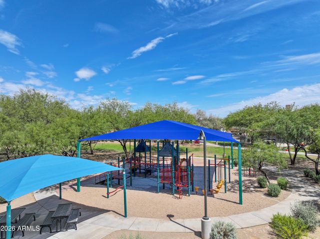 1719 W ALOE VERA Drive, Phoenix, AZ 85085