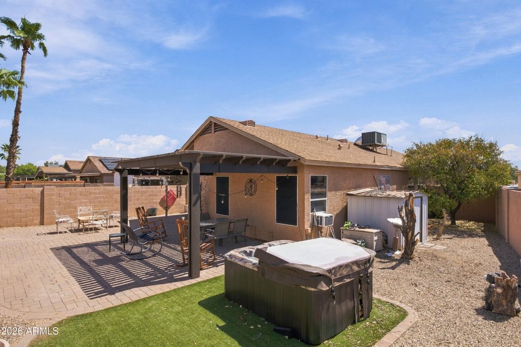4060 W VILLA LINDA Drive, Glendale, AZ 85310 — photo 5
