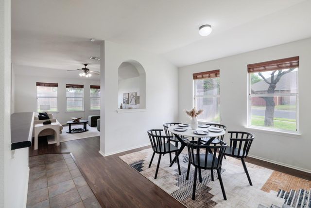 12101 Timber Heights DR, Austin, TX 78754