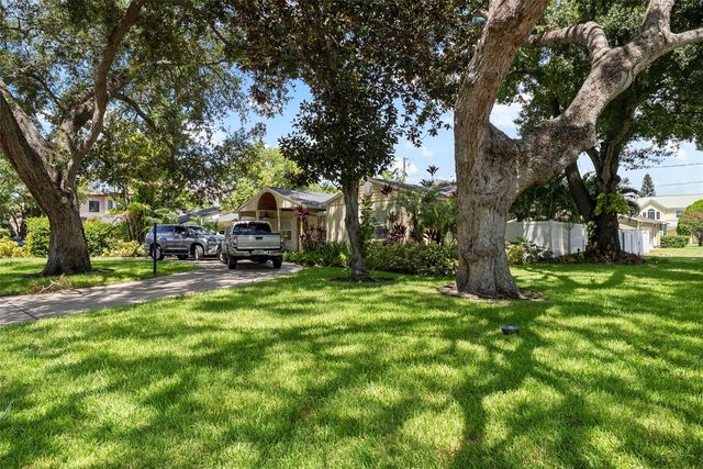 3401 W SEVILLA STREET, Tampa, FL 33629