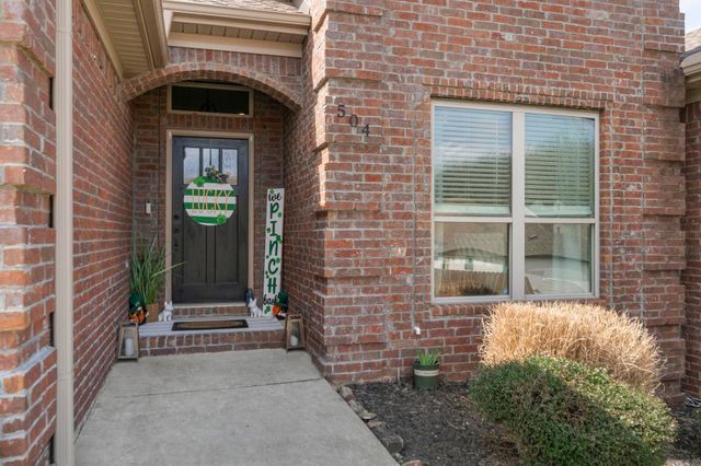 504 Sweet Gum Court, Cabot, AR 72023