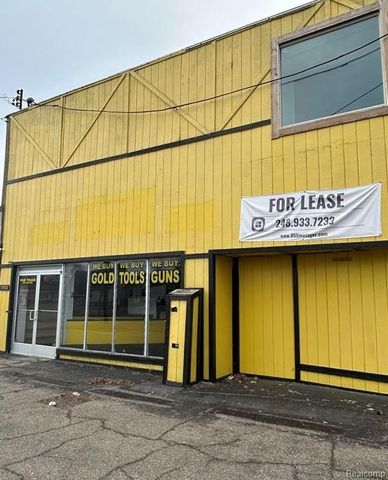1902 Fenton Road, Flint, MI 48507