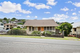 2023 Houghtailing Street, Honolulu, HI 96817