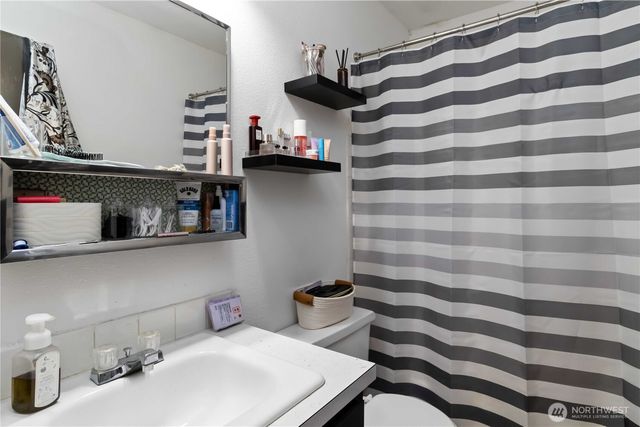 1337 10th Avenue, Longview, WA 98632