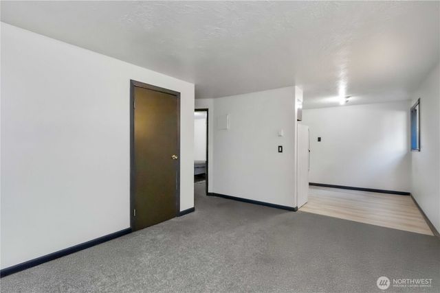 1337 10th Avenue, Longview, WA 98632