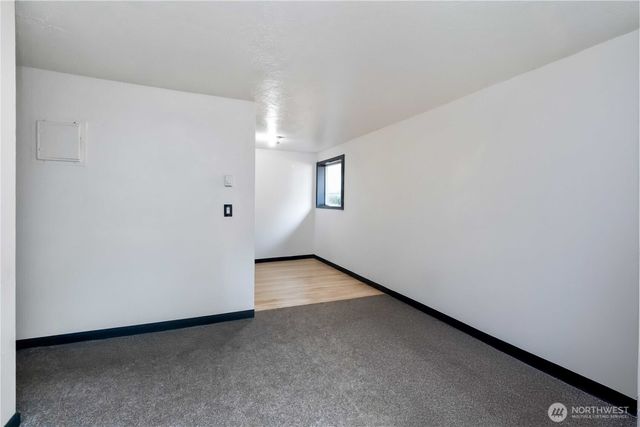 1337 10th Avenue, Longview, WA 98632