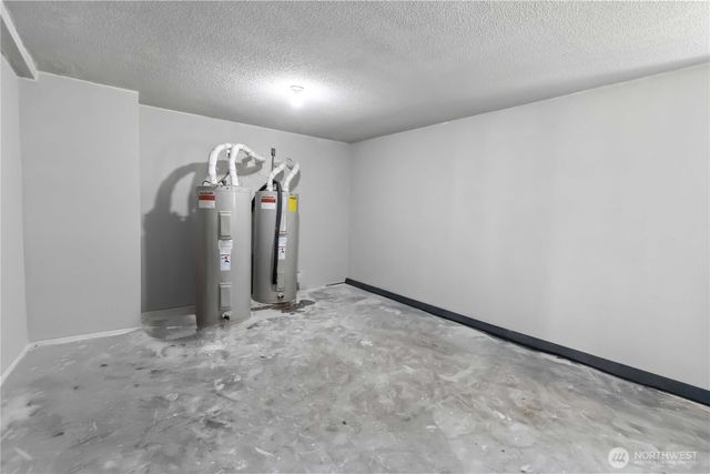 1337 10th Avenue, Longview, WA 98632