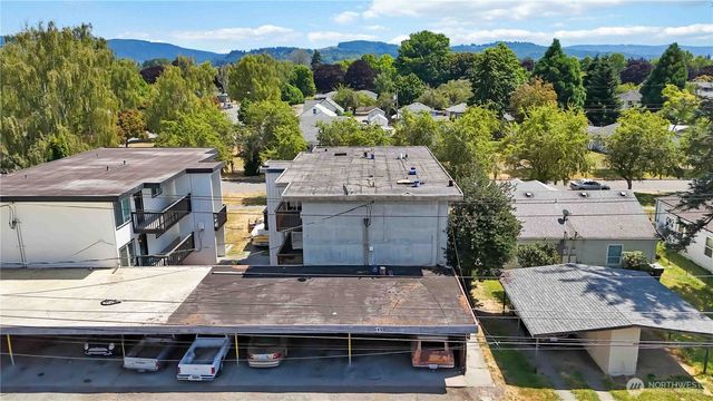 1337 10th Avenue, Longview, WA 98632