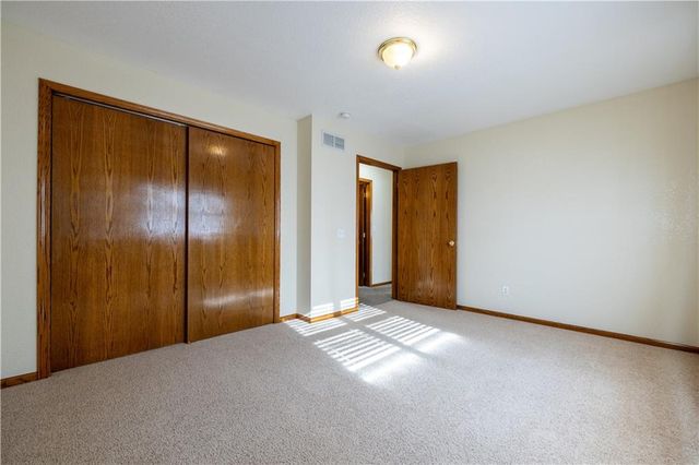 9769 County Road 427 Road, Savannah, MO 64485