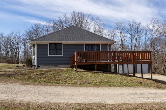 9769 County Road 427 Road, Savannah, MO 64485