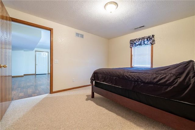 9769 County Road 427 Road, Savannah, MO 64485