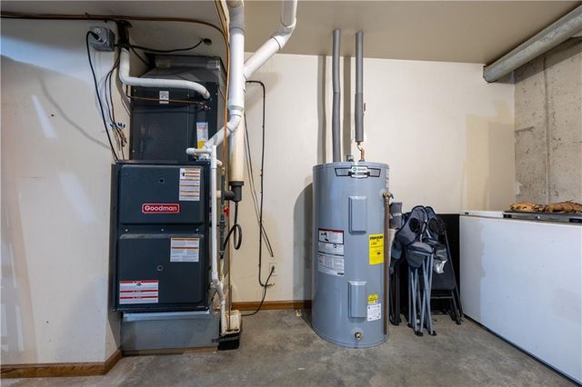 9769 County Road 427 Road, Savannah, MO 64485