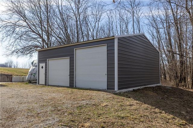 9769 County Road 427 Road, Savannah, MO 64485