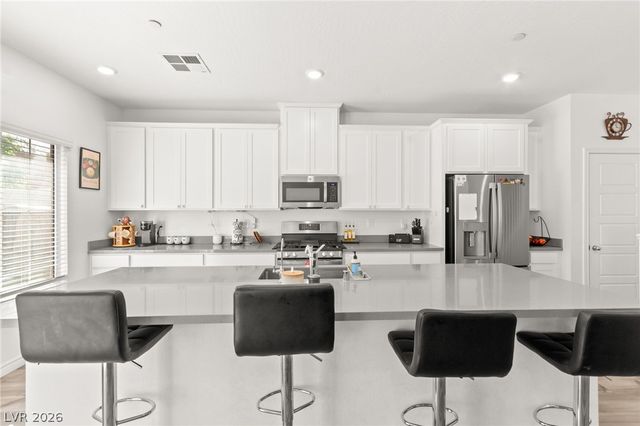 275 Luna Valley Way 1013, Henderson, NV 89011