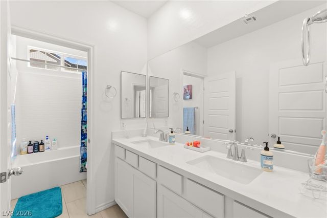 275 Luna Valley Way 1013, Henderson, NV 89011