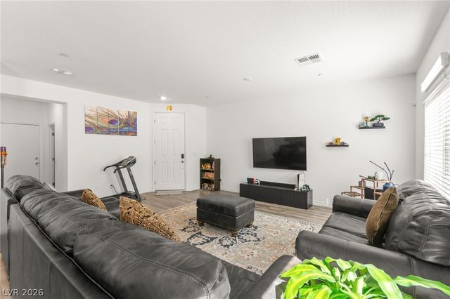 275 Luna Valley Way 1013, Henderson, NV 89011