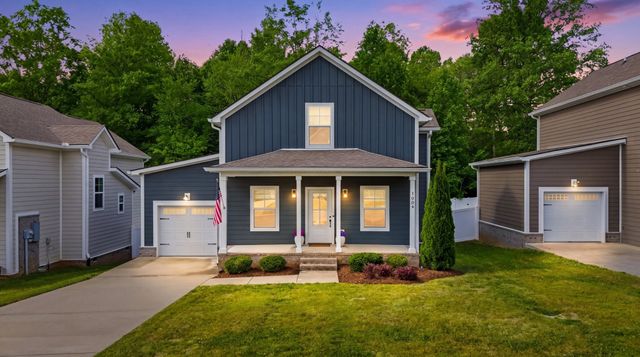 1004 Sycamore Rdg, E, Burns, TN 37029