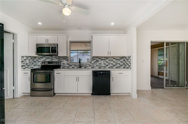 209 Jayview AVE, Lehigh Acres, FL 33936