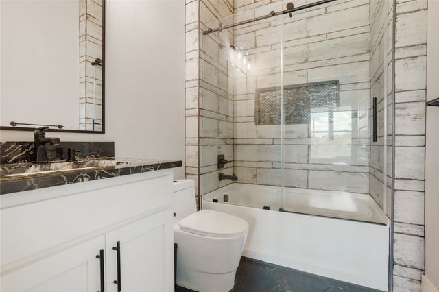 1095 Sister Grove Road, Van Alstyne, TX 75495