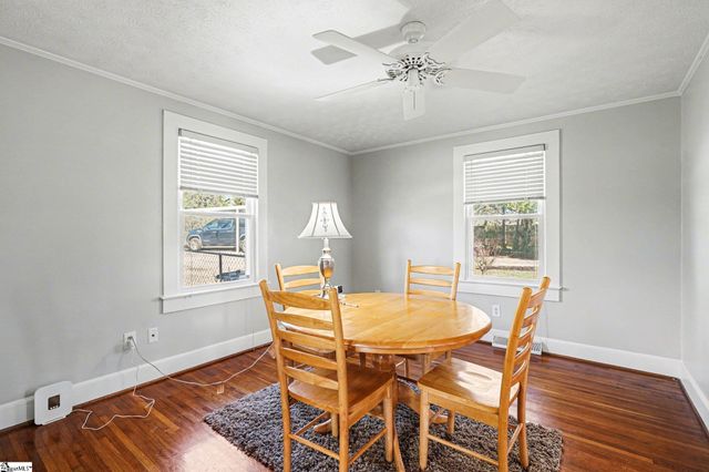 11 Bainbridge Drive, Greenville, SC 29611