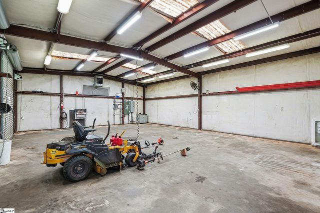 11 Bainbridge Drive, Greenville, SC 29611