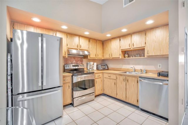 1952 SPRING STREET, Winter Park, FL 32792