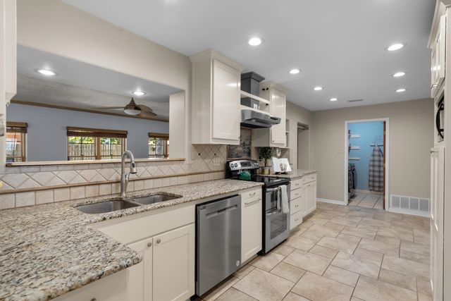2710 Forestview Drive, Corinth, TX 76210