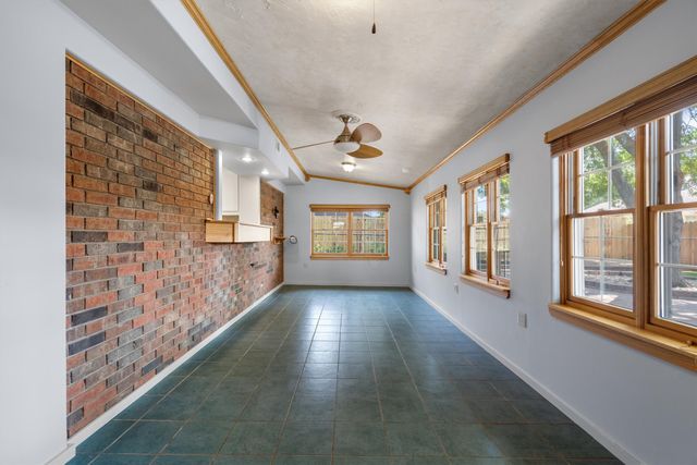 2710 Forestview Drive, Corinth, TX 76210