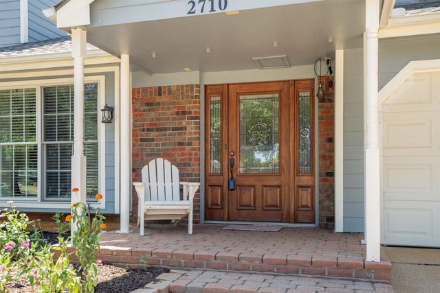 2710 Forestview Drive, Corinth, TX 76210
