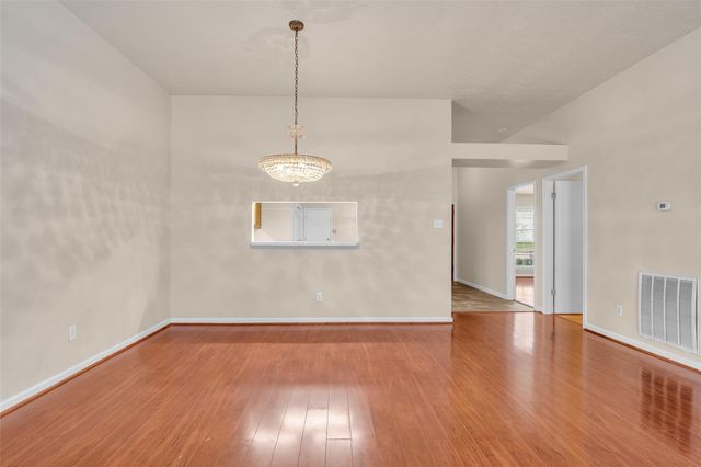 3310 Country Meadows Court, Pearland, TX 77584