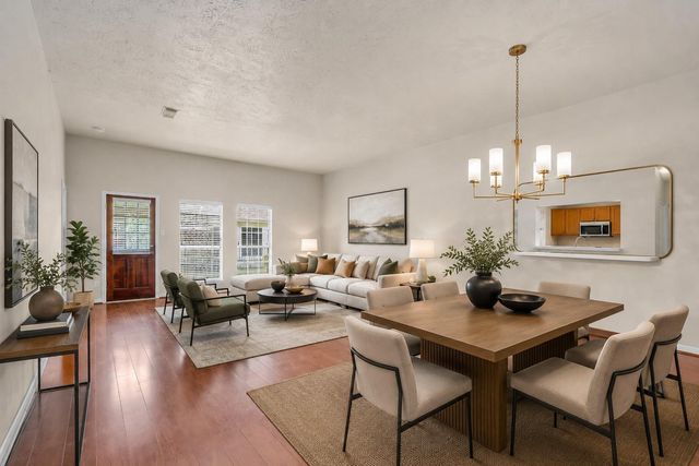 3310 Country Meadows Court, Pearland, TX 77584
