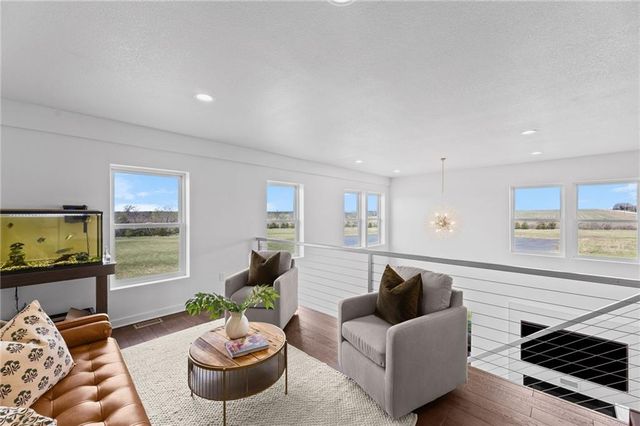 25594 Somerset Road, Louisburg, KS 66071