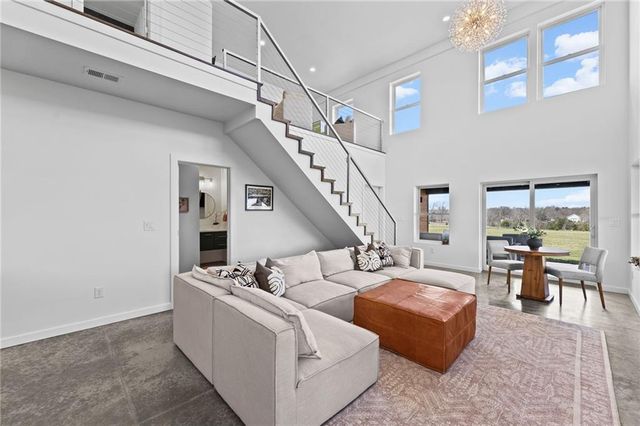 25594 Somerset Road, Louisburg, KS 66071