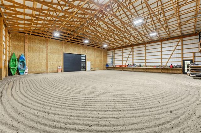 25594 Somerset Road, Louisburg, KS 66071