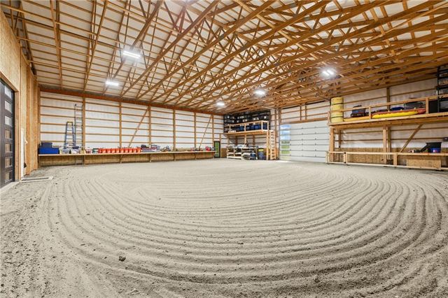 25594 Somerset Road, Louisburg, KS 66071