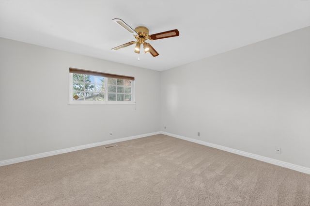 3006 Scenic Heights Way, Carmichael, CA 95608