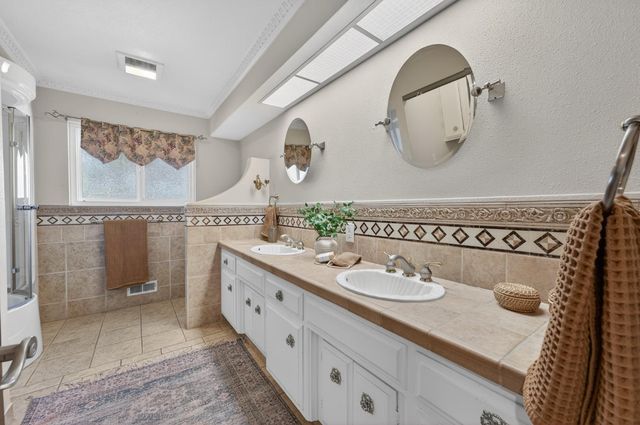 3006 Scenic Heights Way, Carmichael, CA 95608