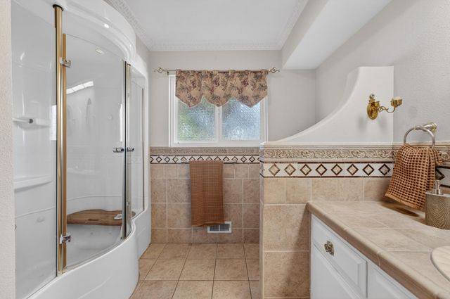 3006 Scenic Heights Way, Carmichael, CA 95608