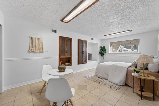 3006 Scenic Heights Way, Carmichael, CA 95608