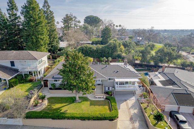 3006 Scenic Heights Way, Carmichael, CA 95608