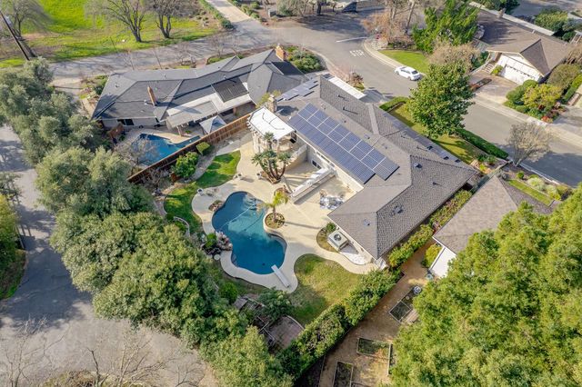 3006 Scenic Heights Way, Carmichael, CA 95608