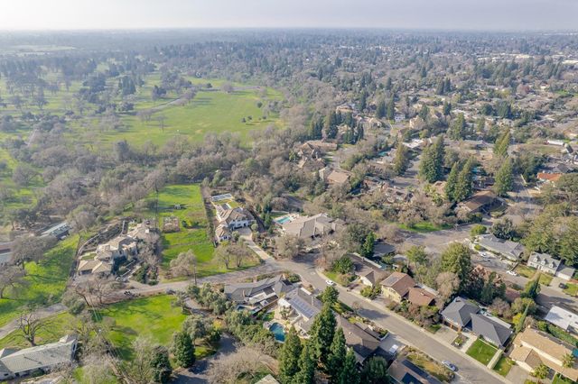 3006 Scenic Heights Way, Carmichael, CA 95608